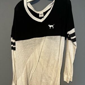 Victoria's Secret Black and White Long Sleeve V-Neck Tee